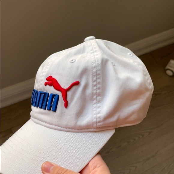 Hat - Picture 2 of 7